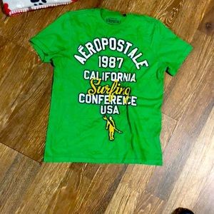 Green areopistal t shirt